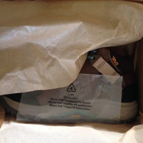 Teva Grandview GTX Hiker Boots Waterproof Chocolate Chip 5 NWT - Picture 3 of 8